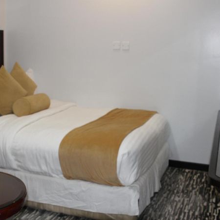 Carawan Al Khaleej Hotel Olaya Riad Exterior foto