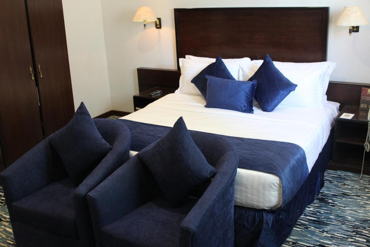 Carawan Al Khaleej Hotel Olaya Riad Exterior foto