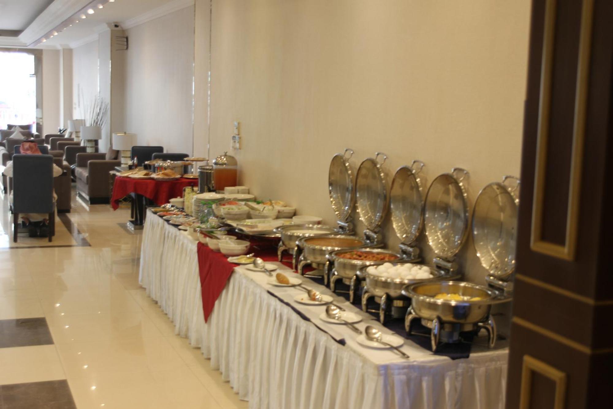 Carawan Al Khaleej Hotel Olaya Riad Exterior foto
