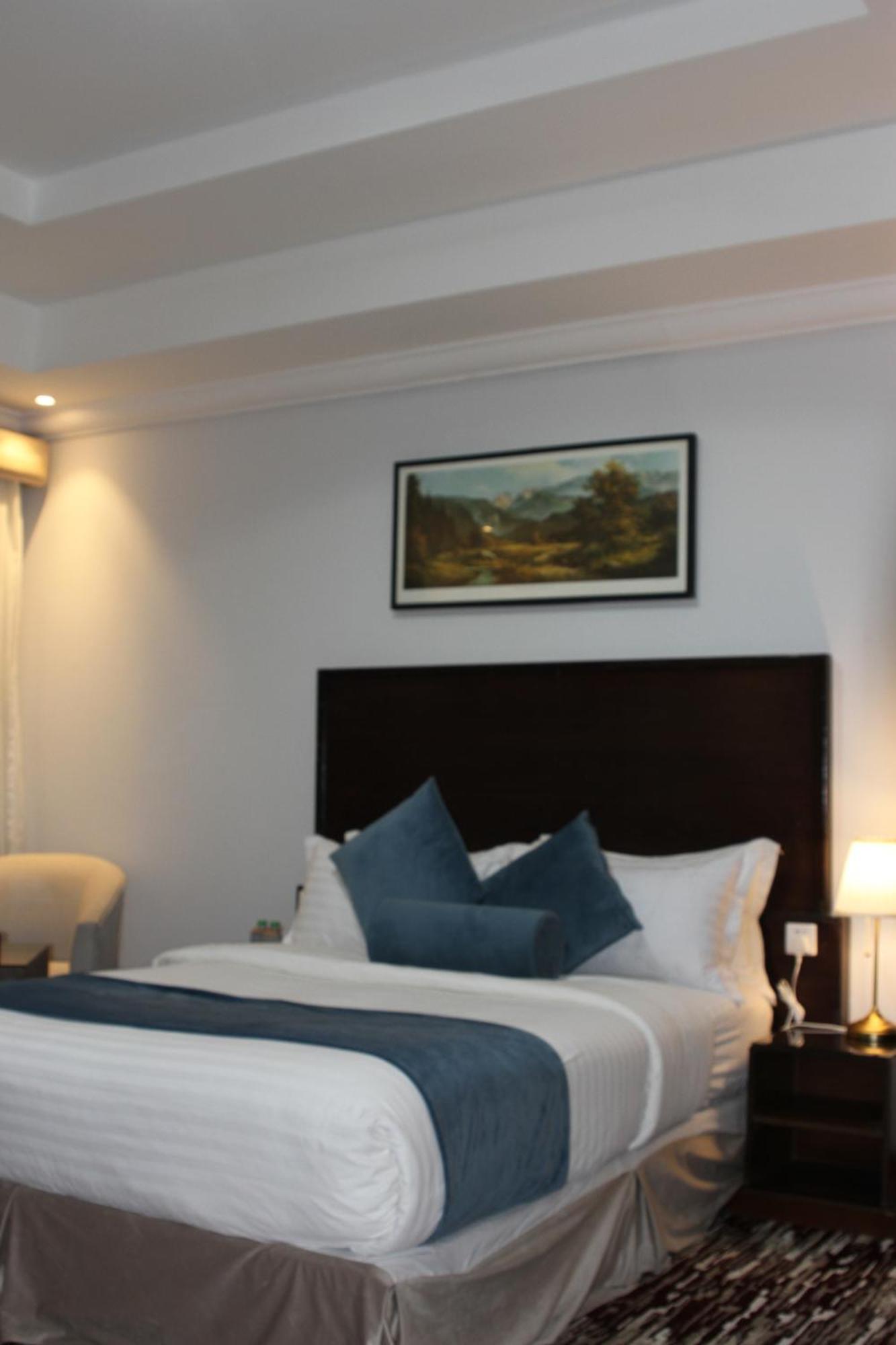 Carawan Al Khaleej Hotel Olaya Riad Exterior foto